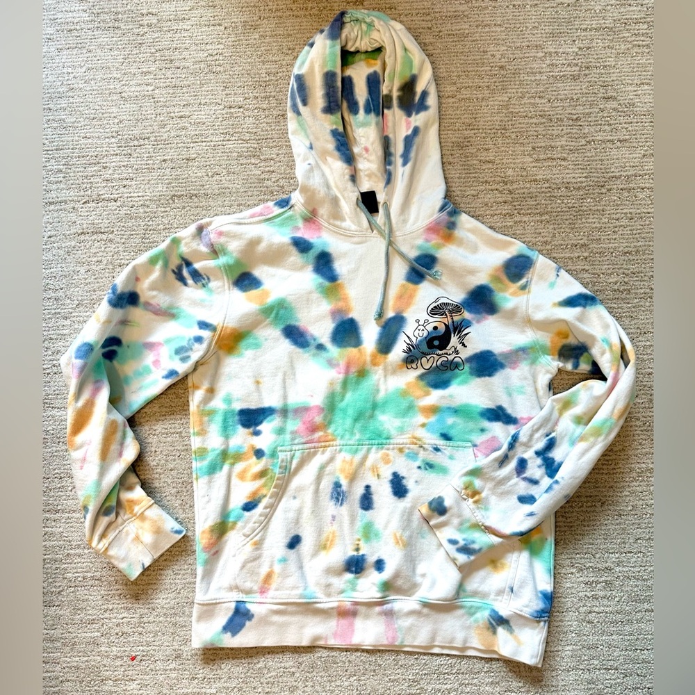 Men’s small RVCA Trippy Snail Tie-Dye Hoodie